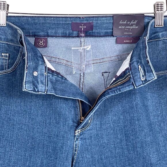 NWT NYDJ Audrey Straight Ankle Jeans Maryland Wash Size 14W Embellished Pockets - Picture 5 of 16